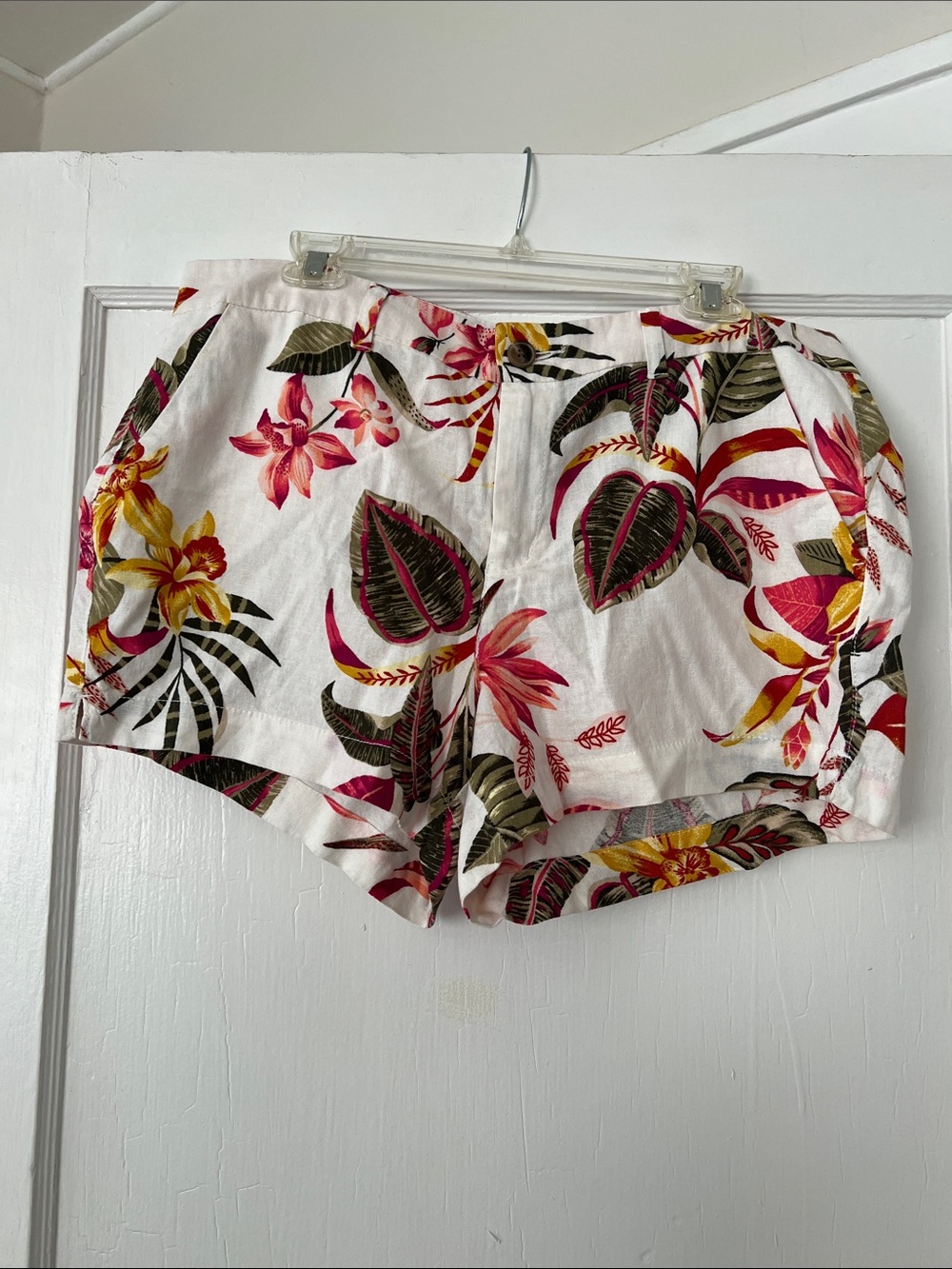 Old Navy Tropical Floral Linen Blend Shorts Size 14 NWOT